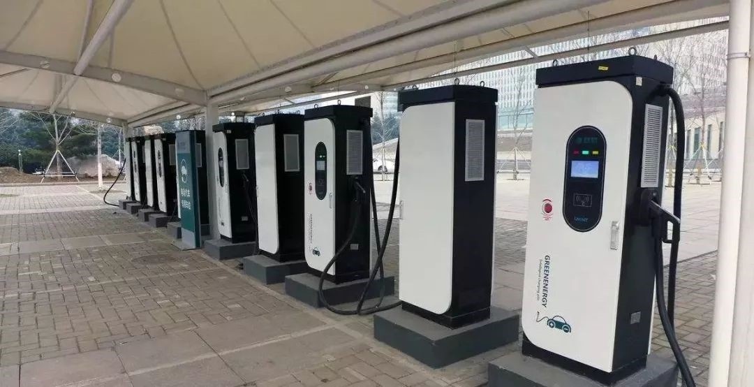 甄選汽車(chē)充電樁廠家，品質(zhì)保障愛(ài)車(chē)充電無(wú)憂
